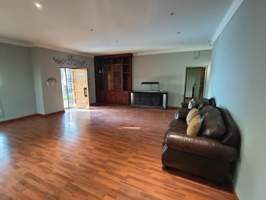 4 Bedroom Property for Sale in Protea Park North West